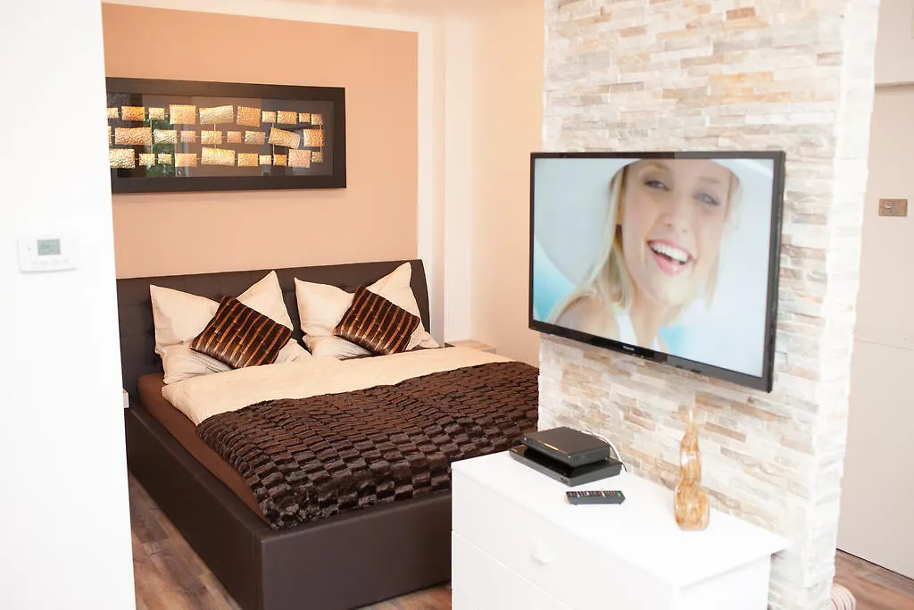 Traditional Apartments Vienna Tav - Design