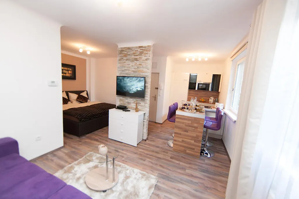 Traditional Apartments Vienna Tav - Design
