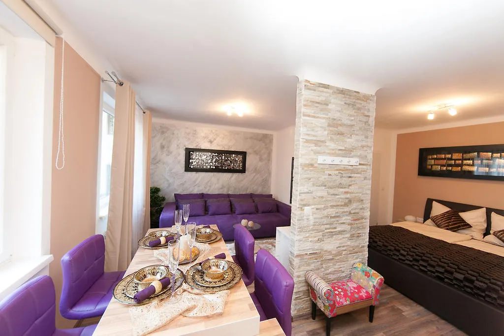 Traditional Apartments Vienna Tav - Design